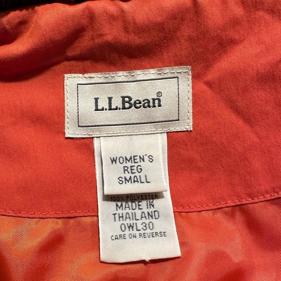 L.L. Bean Woman’s Quilted Vest, Corduroy Burnt Orange, Black Collar - Picture 9 of 11
